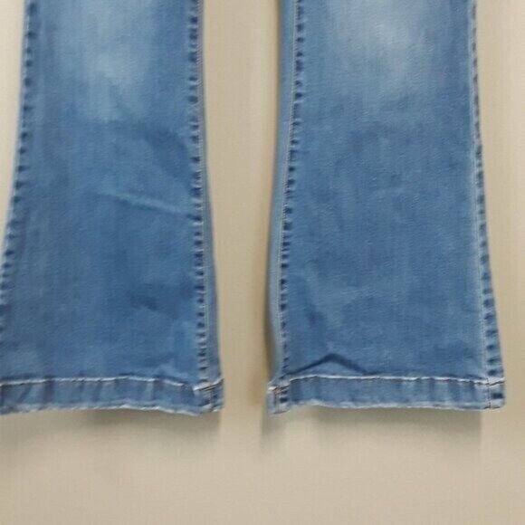INC International Concepts Womens Flare Leg Jeans Size 8 Blue Denim Regular Fit - Picture 9 of 10